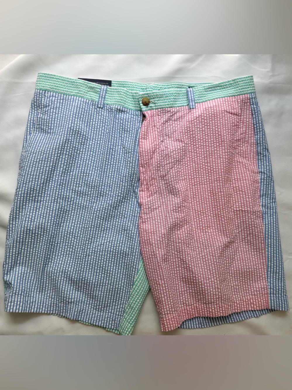 Vineyard Vines Men’s Shorts - Blue, Pink & Mint - Size 38 Classic Fit 9” Breaker